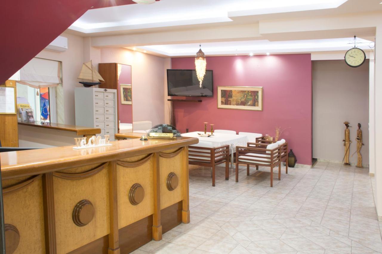Hotel Erato Paralía Buitenkant foto
