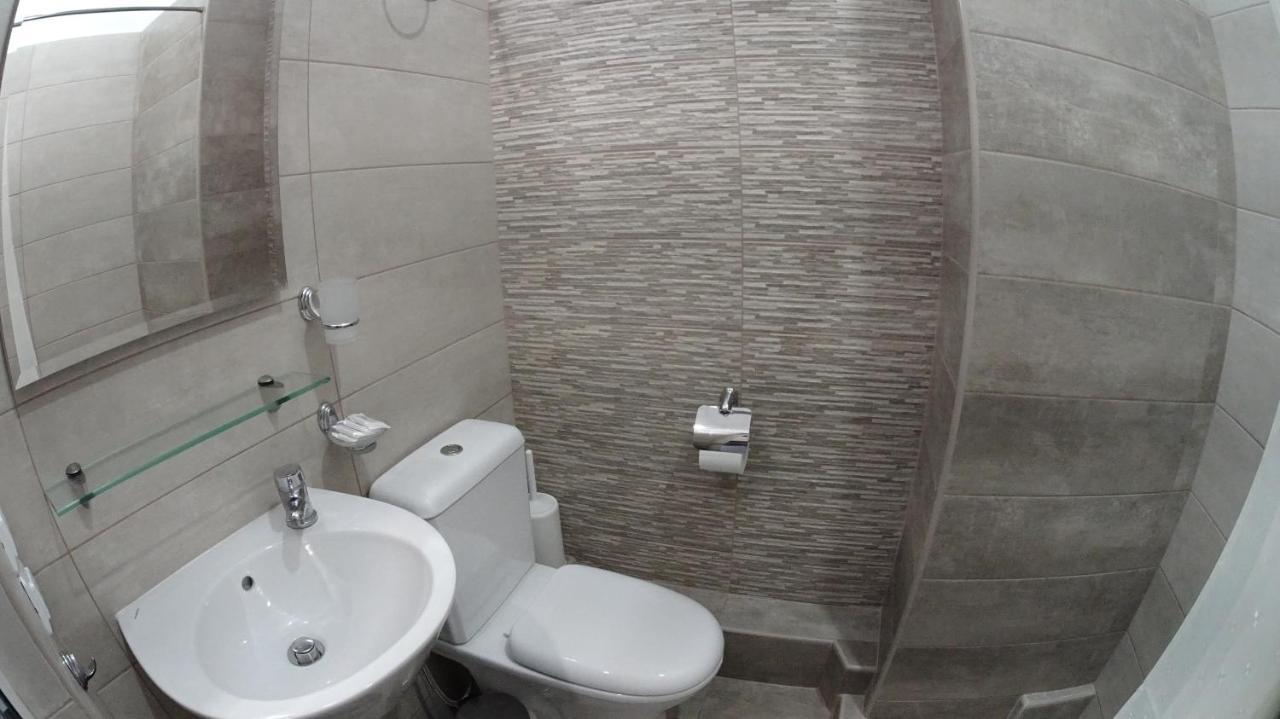 Hotel Erato Paralía Buitenkant foto