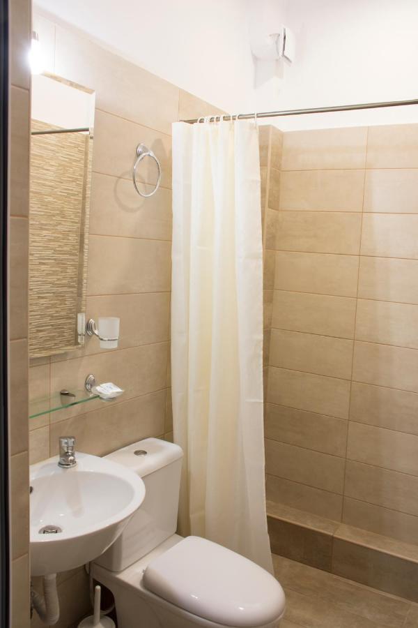 Hotel Erato Paralía Buitenkant foto