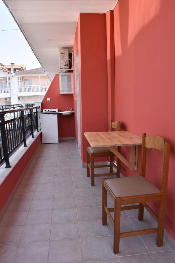 Hotel Erato Paralía Buitenkant foto