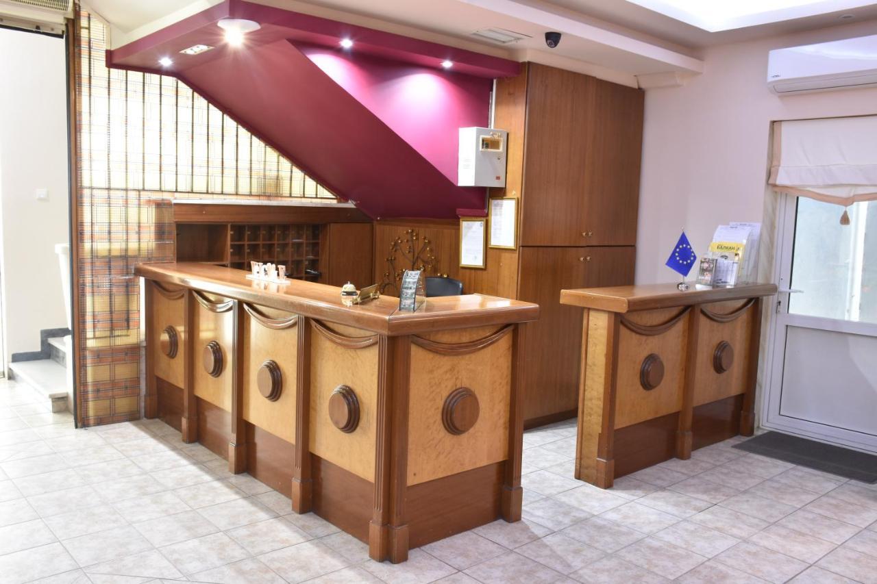 Hotel Erato Paralía Buitenkant foto