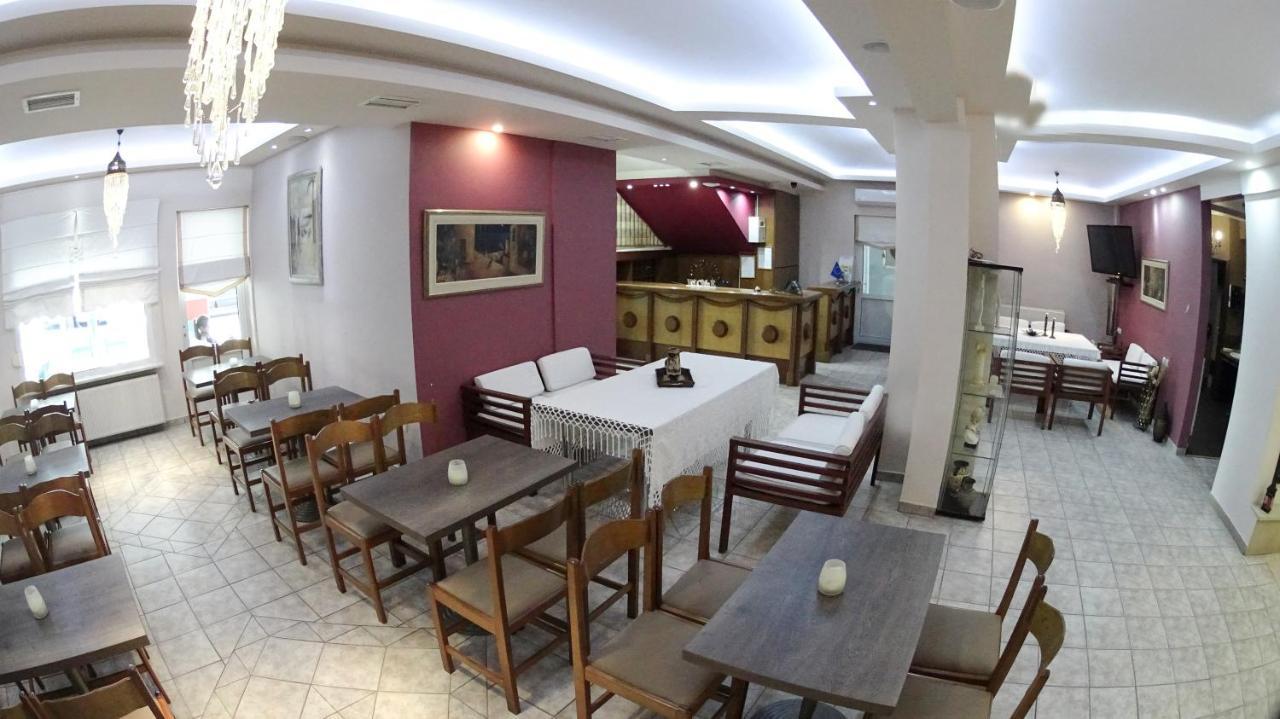 Hotel Erato Paralía Buitenkant foto
